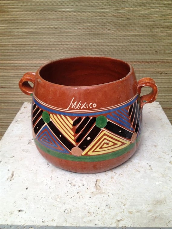 Large Vintage Mexican Tourist Pottery Redware POT w/ Handles Mexico Art