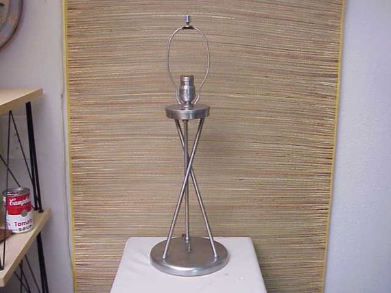 Mid-Century Modern Space Age Tripod Lamp Laurel Nessen Era Spaceage Atomic
