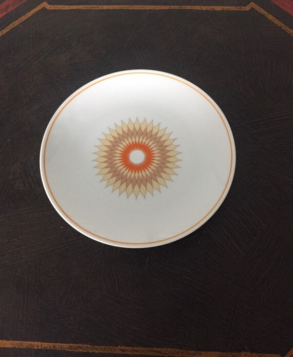 Noritake MESA Bread Plate Mid-Century Modern casual China Sunburst 6370