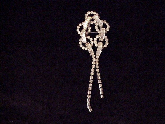 Fabulous Vintage Estate MFW Rhinestone Brooch Pin