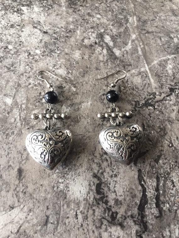 Vintage Silver Puffy Heart Pierced Earrings Southwestern Style