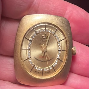 Vintage Bulova 25 Electra Swiss Made Watch Rare Canada