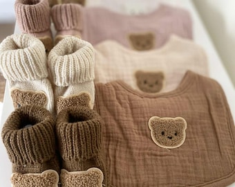 Baby Bib and Knitted Booties Set with Bear, Autumn baby gear, Baby girl and boy gift Baby shower newborn gift set knitted baby booties