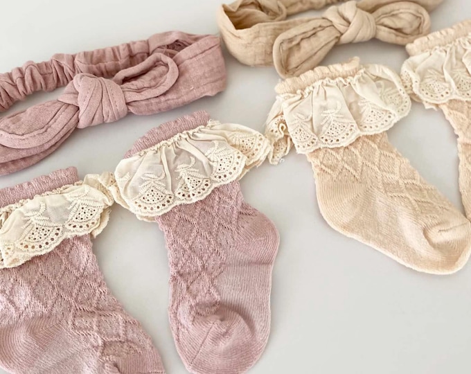 Featured listing image: Vintage Baby Girl Gift Set - Lace Headband and Ruffle Socks, Newborn Photography Prop, 0-12 Months, Unique Baby Shower Gift, Soft Aesthetic
