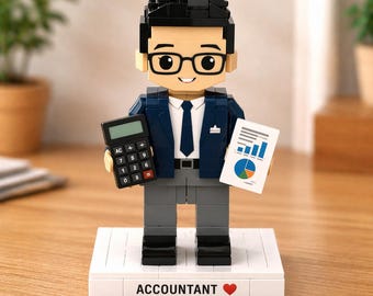 Anpassad tegelfigur av revisor med miniräknare | Personlig finanspresent | Skrivbordsdekoration för revisor | CPA-present | Finansproffs