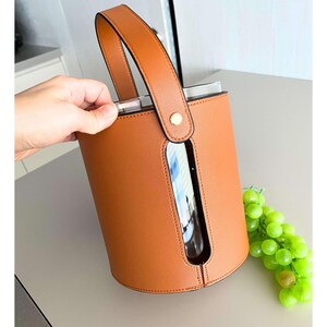 Leather Ice Bucket for Home Bar | Modern Wine Cooler | Bar Accessory | Wine & Champagne Chiller | Barware Decor | Wine Cooler | Bar Decor bild 7