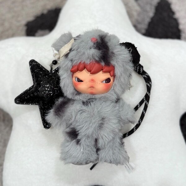 POP MART Hirono Road Journal- Into Fogwild Plush DIY Keychain