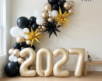 New Years Eve Balloon Set | 2027 Number Garland Kit, Black Gold NYE Party Decor
