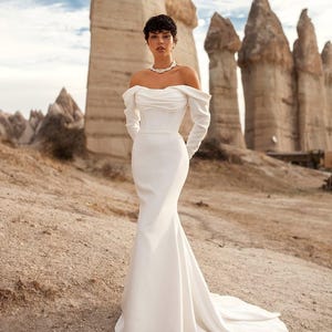 Two Piece Corset Dress – Satin Wedding Dress with Skirt – Off Shoulder Bridal Gown – Minimalist Modern Bride