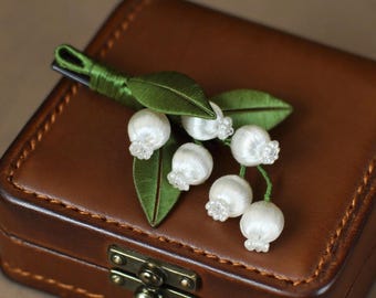 Flower Hair Clips, Lily of the Valley Hair Clip, Silk Floral Hair Accessory