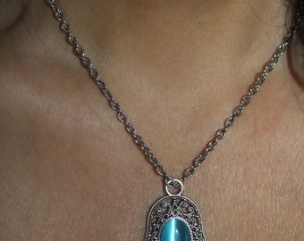 Hamsa necklace, Hamsa charm necklace, Evil eye necklace, judaica jewelry, silver charm, silver hamsa, cat's eye Hamsa, cat eye necklace