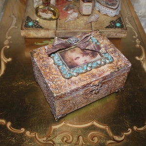 Handmade Vintage Style Wooden Jewelry Box