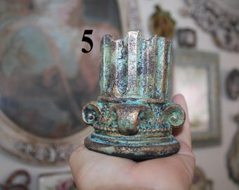 Maceta de piedra decorada a mano: una maceta única para el jardín