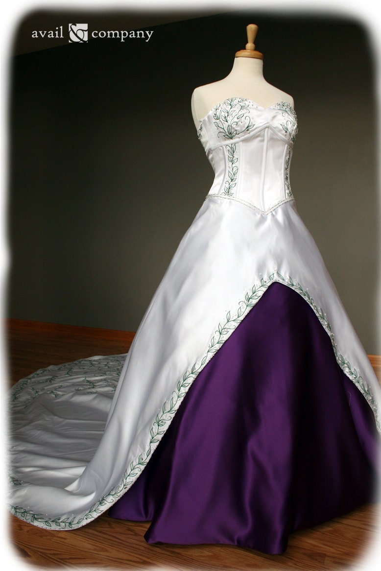 Purple And White Wedding Dress Images
