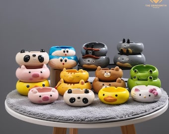 Personalized Ceramic Animal Ashtray | Handmade Smoking Accessory for Unique Gifting, Bar Decor & Whimsical Home Styling | Sculpted Figurine