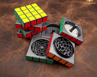 Retro Puzzle Cube Herb Grinder – Magic 3D Game Spice Crusher with Catcher, 4 Piece Metal Mill – Nostalgic Gamer Gift, Geek Desk Decor
