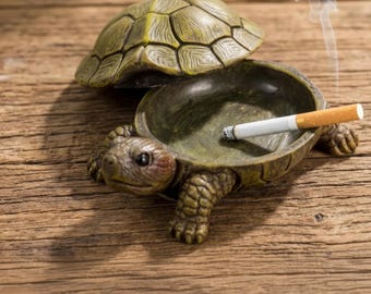 Handcrafted Resin Turtle Ashtray – Modern Living Room Decor & Desktop Ornament, Unique Handmade Smoking Tray, Cultural Gift Resin Craft