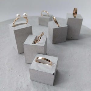 Cube Ring Stands, Upright Ring Stair Display Set Made From Concrete, Retail Holders or Photo Props