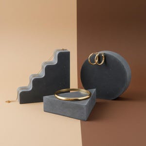 Concrete Geometric Photography Props: Modern Triangle, Stairs & Circle Shapes Jewelry Styling Decor
