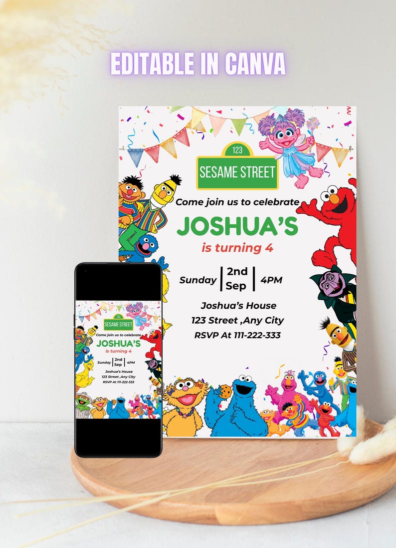 Pu&ograve; includere: Un invito di compleanno a tema Sesame Street con il testo "JOSHUA compie 4 anni". L'invito presenta personaggi colorati di Sesame Street e la scritta "EDITABLE IN CANVA". Uno smartphone mostra lo stesso invito.