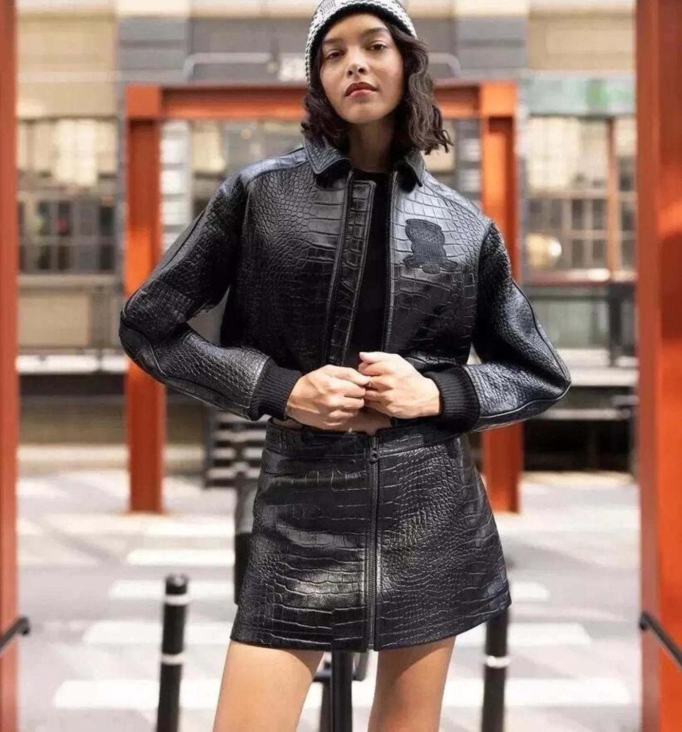 Avirex USA Icon Women Cropped Leather Jacket Genuine Cowhide