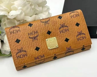 MCM inspirierte Cognac Visetos Brieftasche für Damen - lange Leder-Clutch mit Monogramm, Münzfach, Kartenhalter, Luxusdesigner-Geschenk für Sie