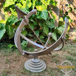 Cadran Solaire Armillaire En Fonte Homescapes - Décoration De Jardin Vintage Et Fonctionnelle