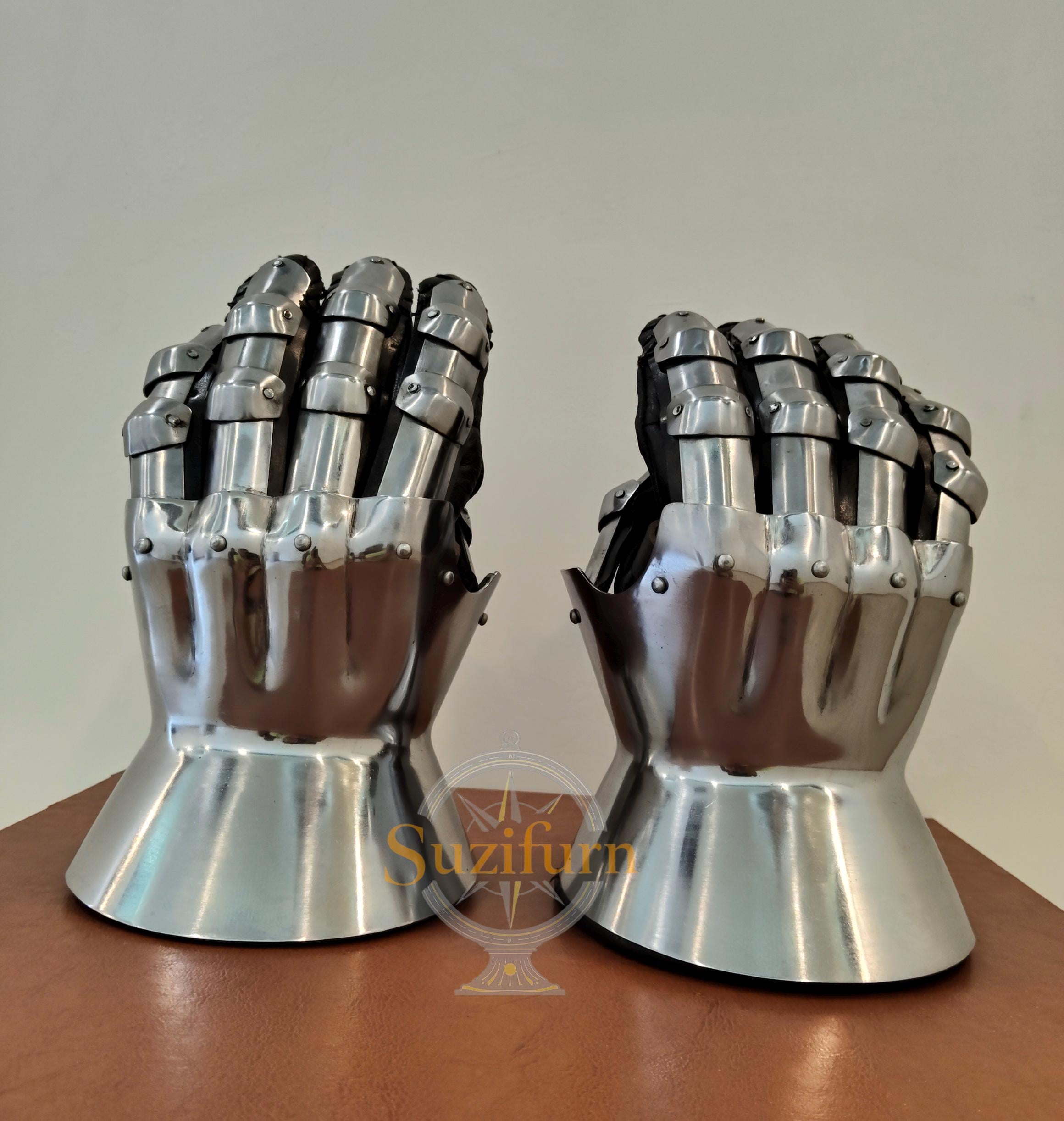 Plate gauntlets - Etsy 日本