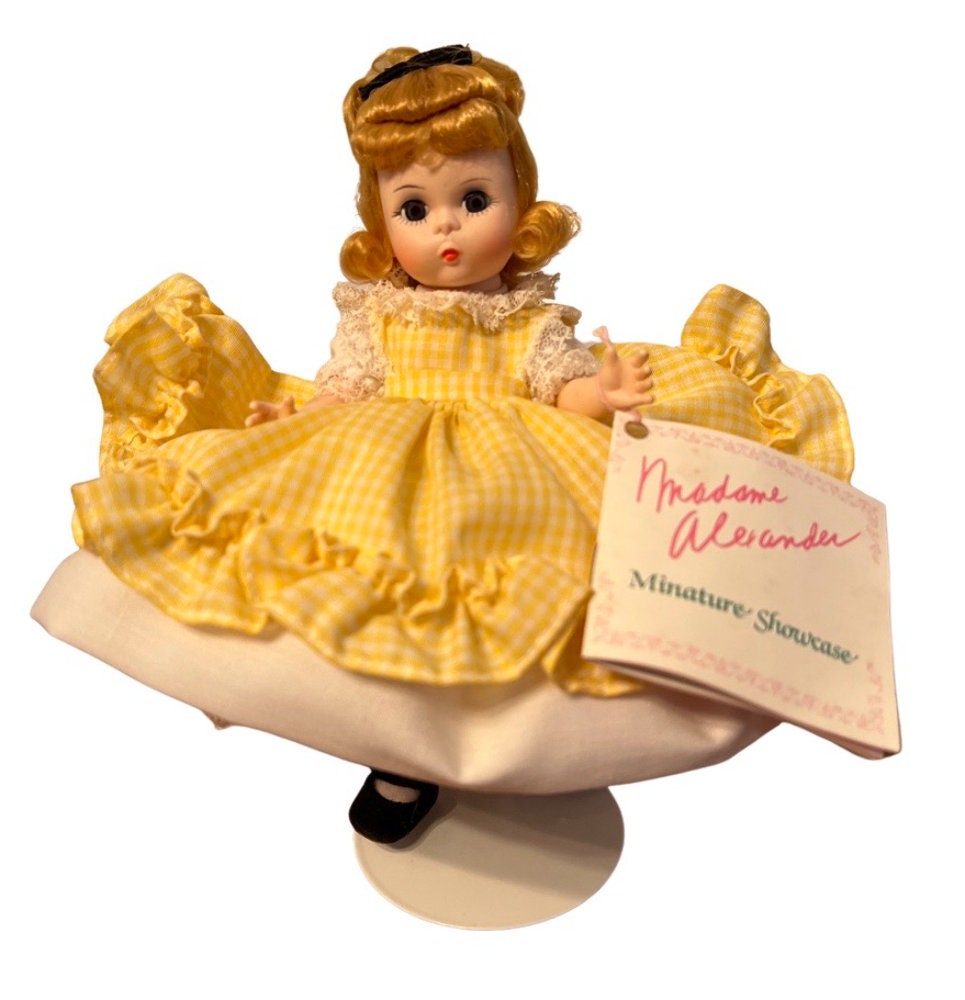 Madame Alexander Amy Doll Little Women Yellow Dress Collection in