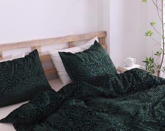 Luxury Dark Green Crushed Velvet Duvet Cover Set | Emerald Damsk Queen Bedding | Soft & Elegant Bdroom Decor