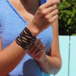 Herbstliches Gummi Armband - Nachhaltiger Stil