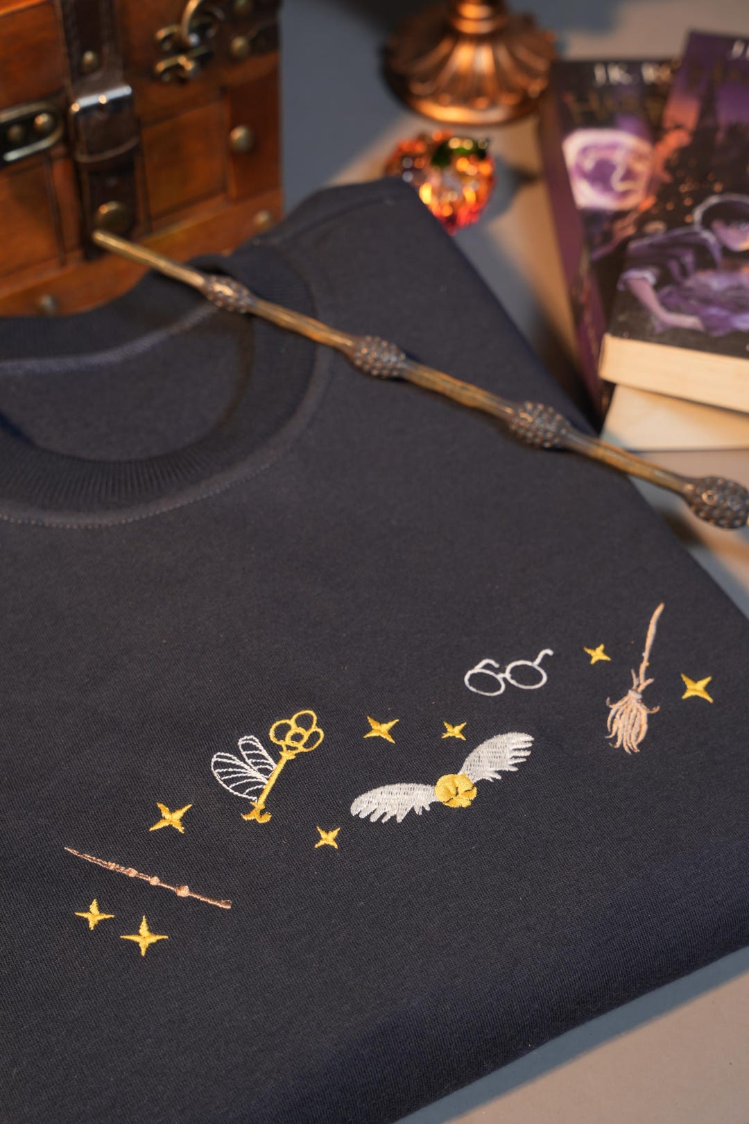 Snitch Names Wizard Sweatshirt: Wingkey, Snitch for Lion House, Personalized Name ...
