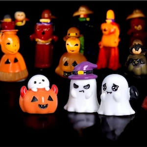 Pompoenspookbeeldje – Halloween-tekenfilmbureaudecoratie