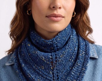 Sophie scarf knitting pattern for women, elegant knit neck scarf design, easy small triangle scarf knitting pattern for beginners