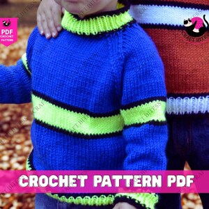 Può includere: Un maglione blu lavorato a maglia con un design a righe nere e verde neon. Il maglione ha un collo alto e polsini con finiture verde neon. Le parole "CROCHET PATTERN PDF" sono visualizzate nella parte inferiore dell'immagine.