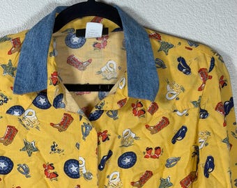 Camisa vintage de los años 90, 100% algodón, ligera, con estampado western integral y botones, talla M.