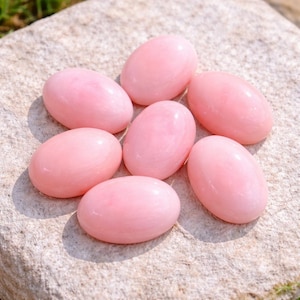 Naturlig rosa opal cabochon | Kalibrerad oval ädelsten