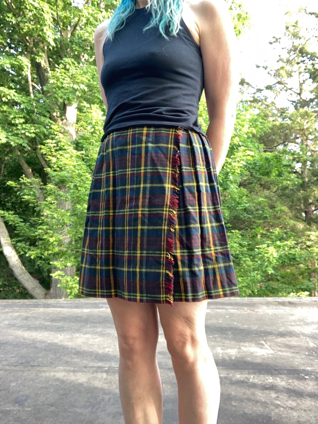 Vintage Plaid Mini Skirt: 90s Grunge Schoolgirl Fashion, Size XS