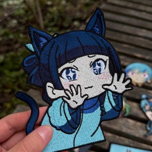 Toppa ricamata con ragazza gatto blu – Toppa anime da cucire o da applicare con velcro