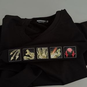 Medusa Dota 2 Embroidered Tee, Black Oversized T-Shirt with 5 Green Snake Ability Icon Patches, Handmade Dota Gift