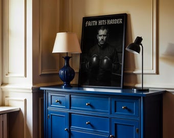 Affiche « La foi frappe plus fort » : Photographie noir et blanc, Prêtre avec gants de boxe, Art mural, Décoration murale artistique dramatique, Cadeau pour lui