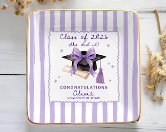 Talerz na obrączki dla absolwentów 2026 roku, spersonalizowana taca na szkolne proporczyki, prezent na ukończenie szkoły dla niej, tacka na biżuterię z pamiątkami z uczelni