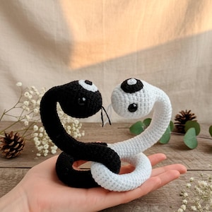 Crochet Snake Amigurumi Pattern PDF - Yin Yang Love Snakes Digital Download Tutorial