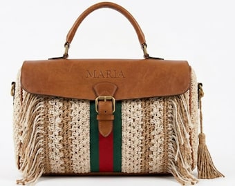 Patrón PDF para bolso de ganchillo estilo boho con flecos y nombre personalizado, tutorial para bolso bandolera con solapa de cuero (descarga instantánea)