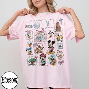 Vintage Mickey Disneyworld Comfort Colors Shirt, Retro Mickey And Friends Shirts, Walt Disneyworld Tee, Disney 2026 Trip Disney Vacation Tee Bild 3