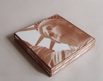 Jewelry box with photograph - Statue of liberty