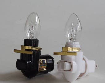 Swivel nightlight base - bulb - brass clip