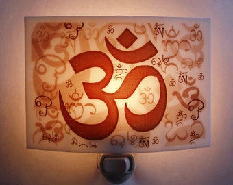 OM  nightlight