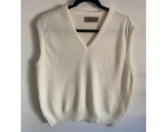 Jantzen Mens Vintage V-Neck Sweater Vest Cream White Knit Made in USA Large