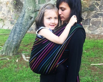 Mexican Namaka Black w rainbow colors stripes Wrap Portabebés disponible en 5,5 yardas y 3,0 yardas